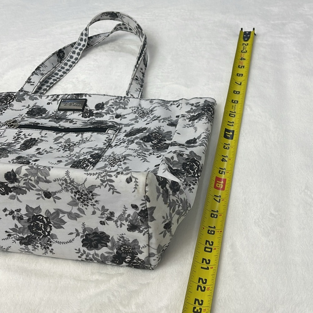 BELLA RUSSO Floral Black and White Tote Bag - Picture 3 of 4